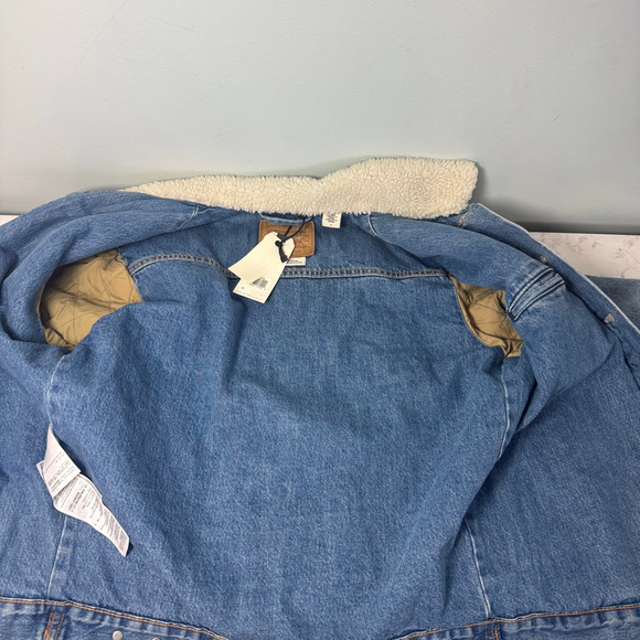 NWT Levi's Premium Sherpa Denim Trucker Jacket M Blue White - Picture 7 of 12